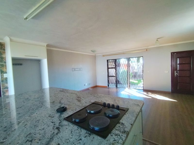 3 Bedroom House To-Let In Dalpark! - Photo 5