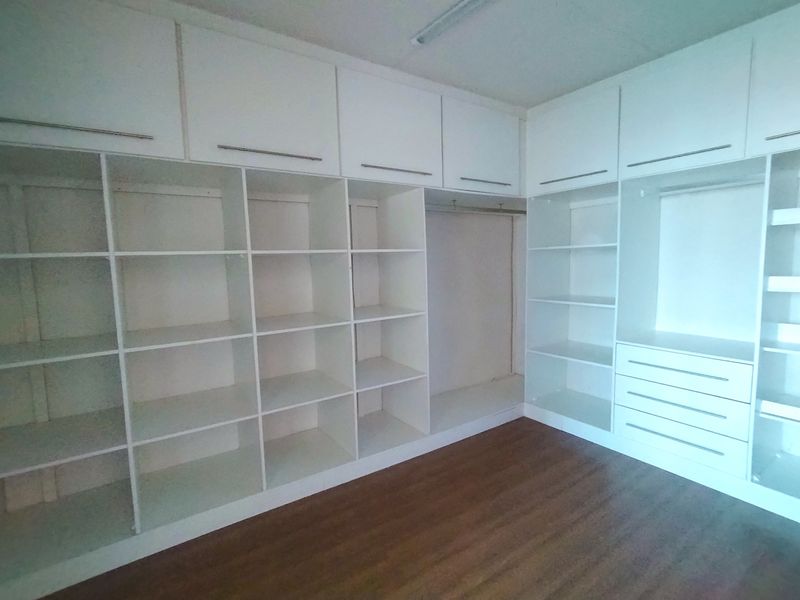 3 Bedroom House To-Let In Dalpark! - Photo 9