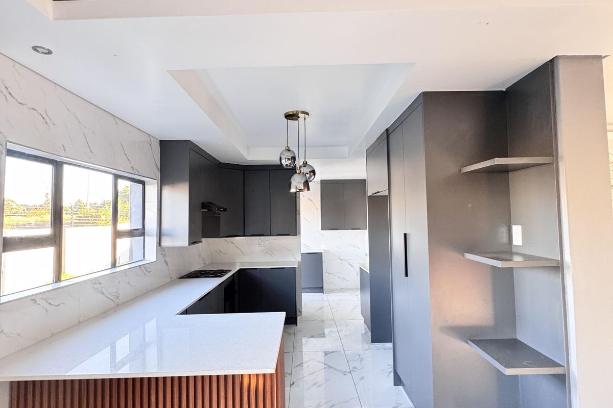 Modern Double-Storey Family Home with Pool & Stylish Entertainment Spaces - Photo 4