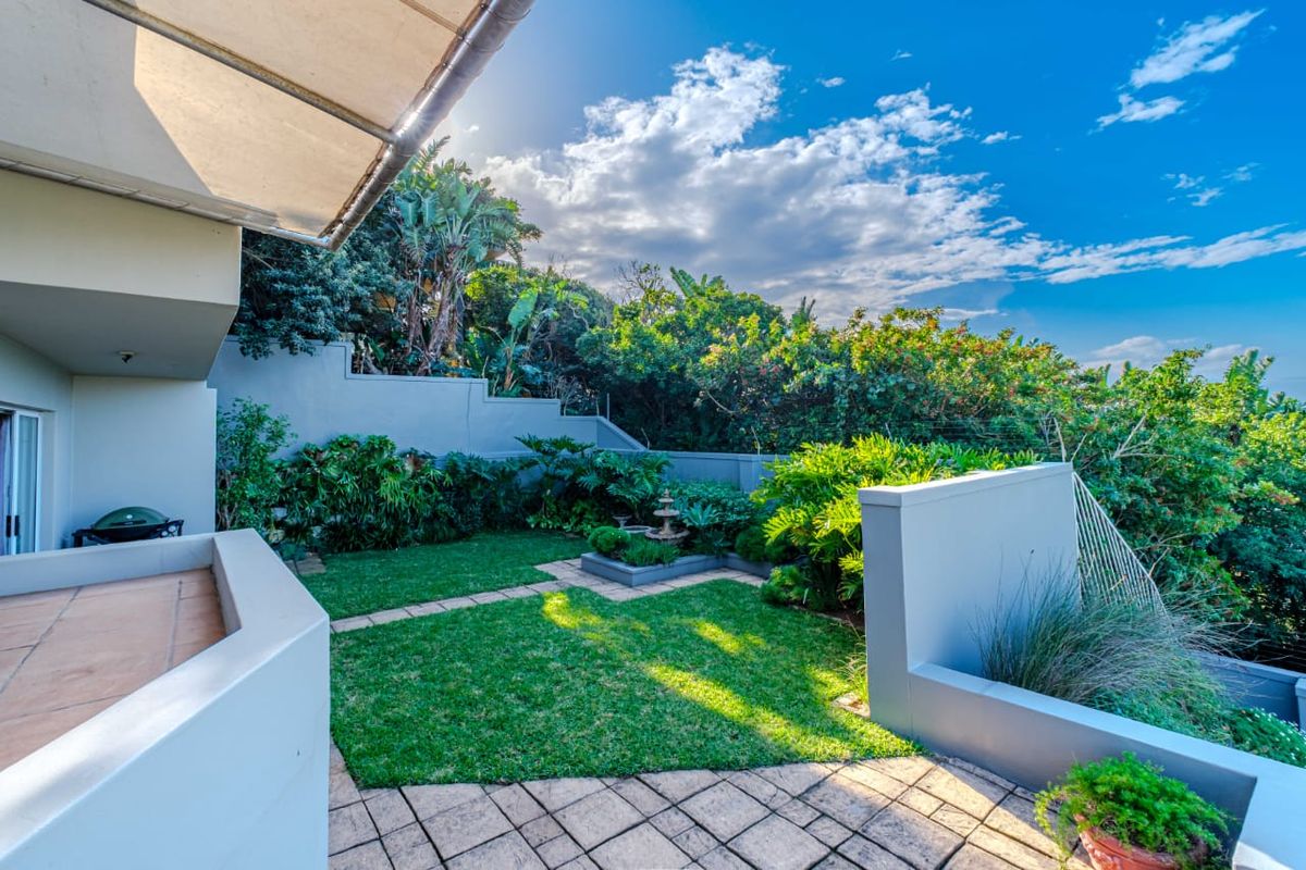Panoramic Ocean Views: A Private Umdloti Sanctuary - Photo 4