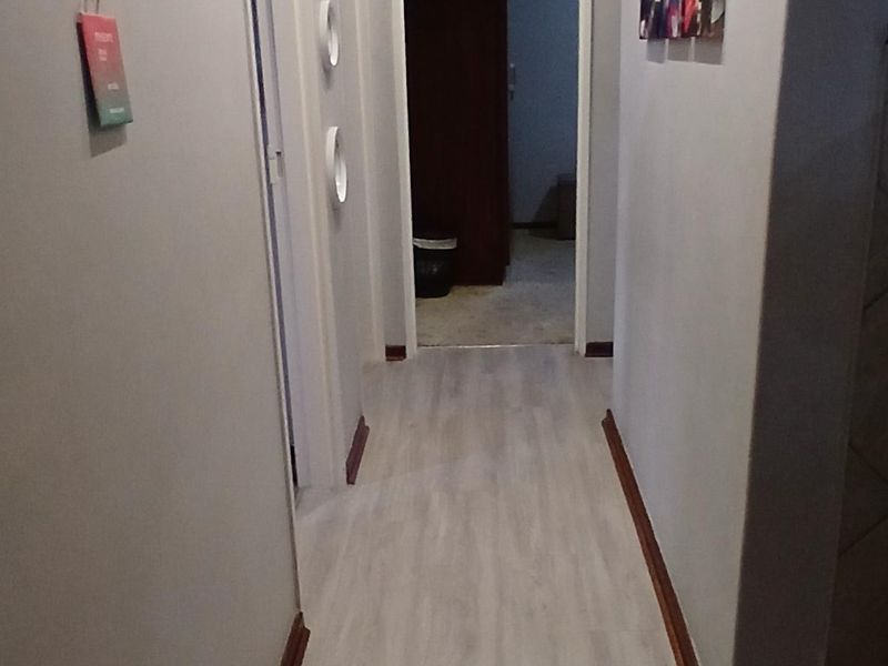 Move-in ready! - Photo 10