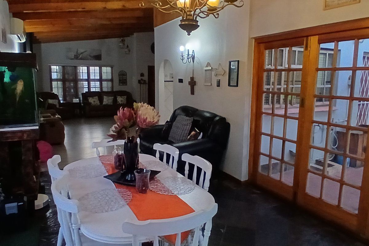 Move-in ready! - Photo 4
