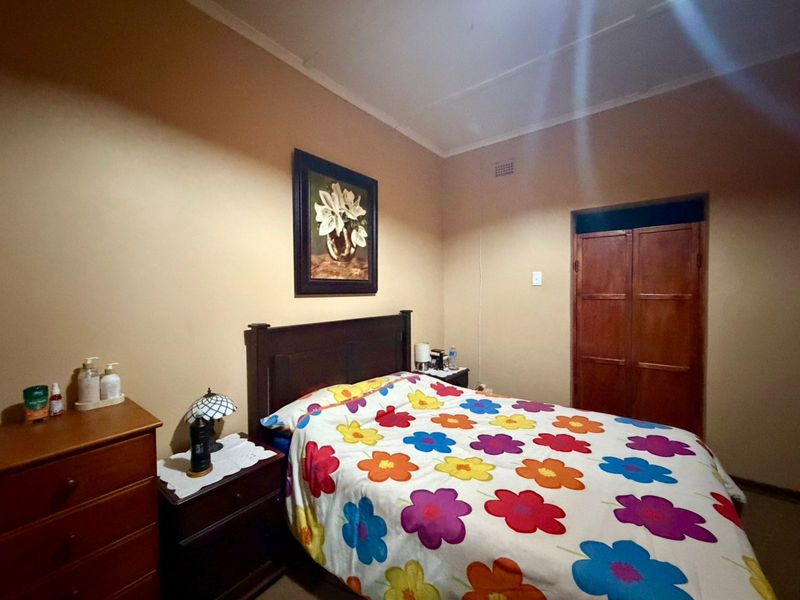 Spacious Face brick Family Home for Sale in Veld en Vlei, Richards Bay - Photo 10