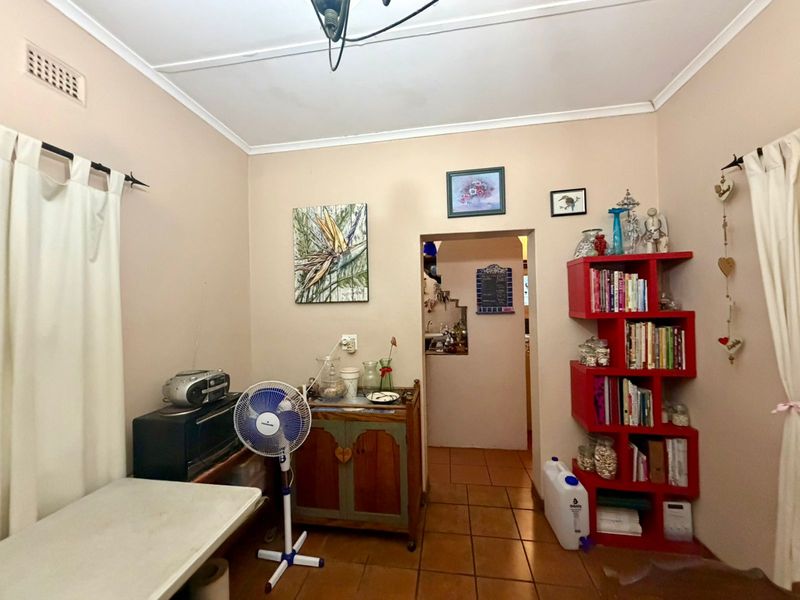 Spacious Face brick Family Home for Sale in Veld en Vlei, Richards Bay - Photo 4