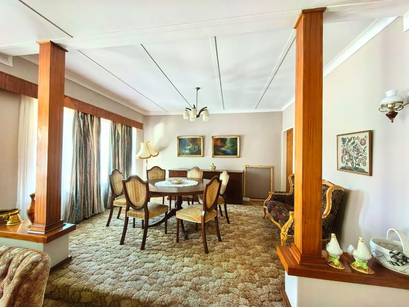 Beautiful, spacious, family house for sale in Sasolburg in a prime area - Photo 7