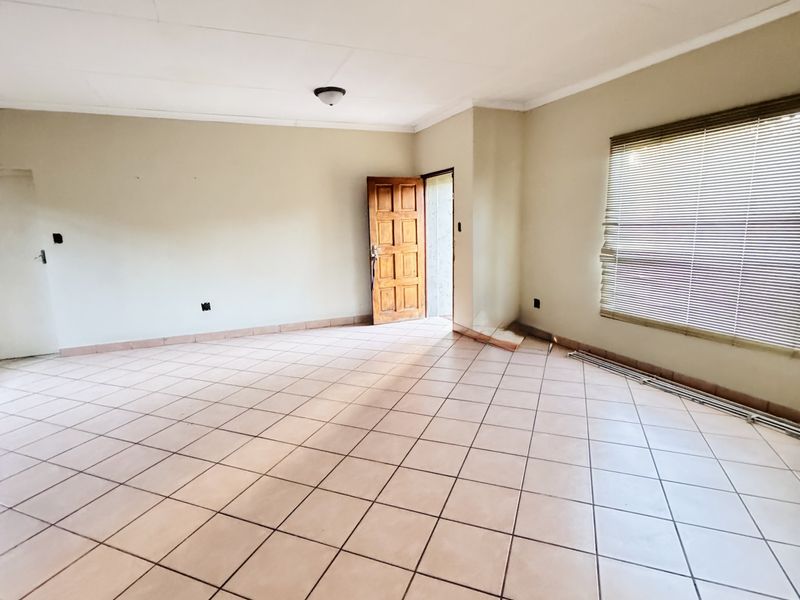 Affordable Family Home with Great Potential in Mineralia Middleurg - Photo 7