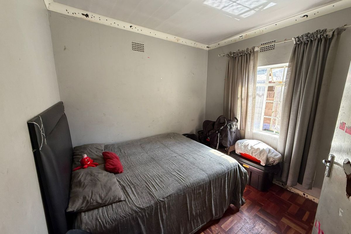 INVESTOR’S DREAM IN SW5! - Photo 2