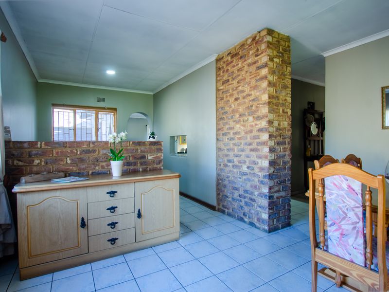 3 Bedroom House For Sale Impala Park - Photo 7