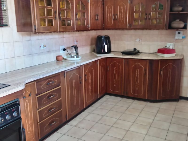 Property for Sale in Vanderbijlpark SE2 - Photo 2
