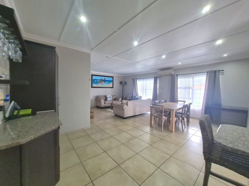 For the young executive! 3 bedroom modern unt to rent - Photo 9