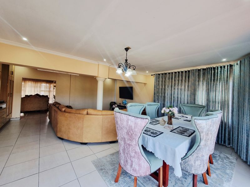 Sole Mandate- House For Sale - Photo 9