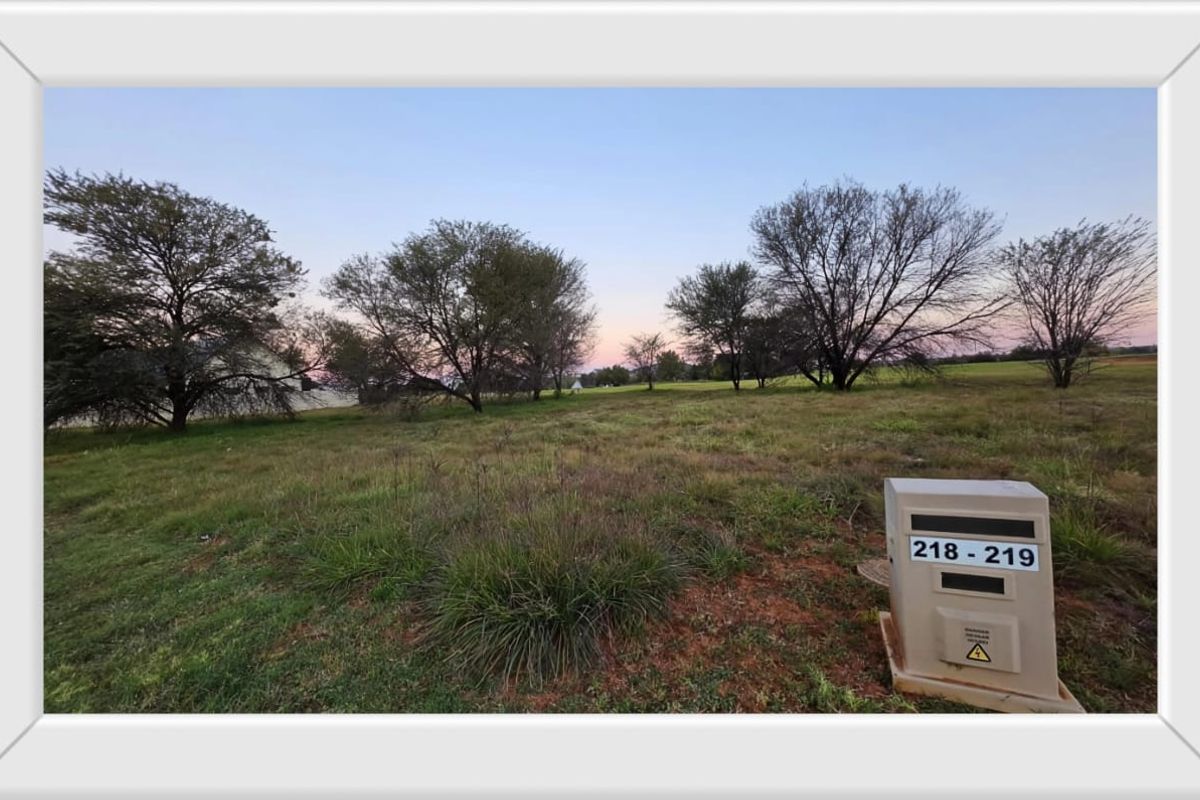 BUILD YOUR DREAM HOME IN ONE OF PARYS’ MOST EXCLUSIVE AREAS! - Photo 3