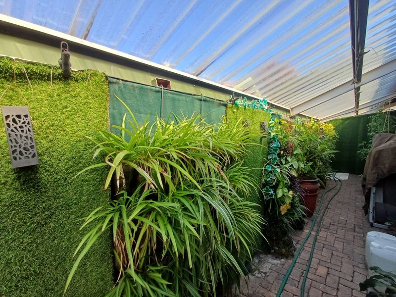Whoo Hoo... Getting Excited Over A New SE 3 Townhouse, Perfectly Priced - Photo 4