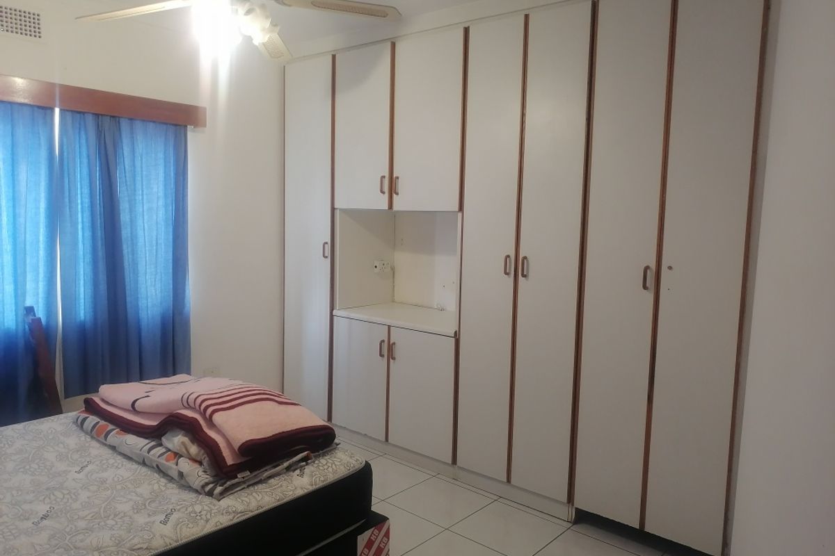 Stunning 2 Bedroom Cottage for Rental - Photo 4