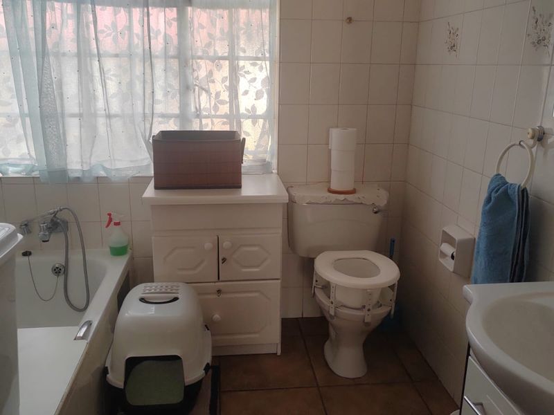 Lovely 2 bedrooms, 2 bathrooms property in Sunair Park, Brakpan - Photo 6