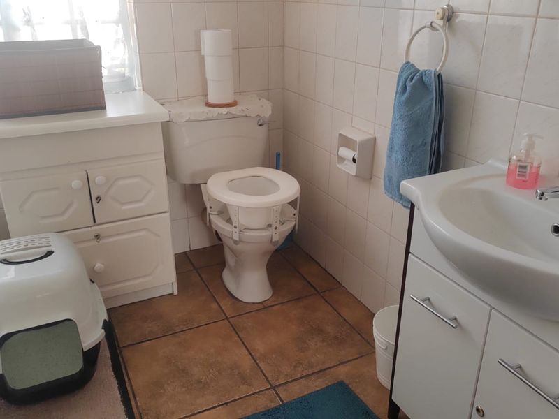 Lovely 2 bedrooms, 2 bathrooms property in Sunair Park, Brakpan - Photo 3