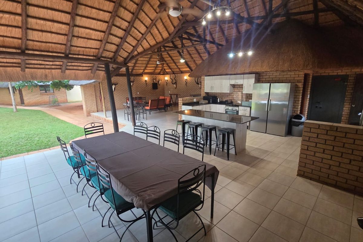 EXCLUSIVE 2 740Ha GAME, HUNTING & CATTLE FARM FOR SALE | LIMPOPO BUSHVELD - Photo 2