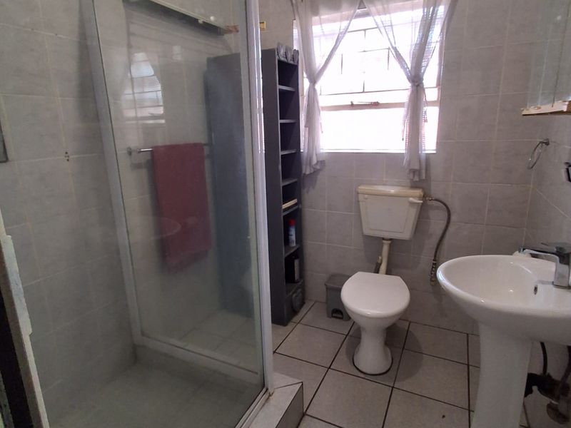 Elegant and Modern 3 bedroom townhouse in Three Rivers. - Photo 8