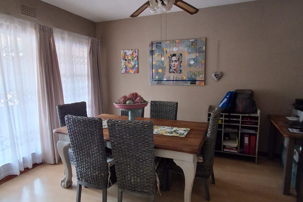 Elegant and Modern 3 bedroom townhouse in Three Rivers. - Photo 4