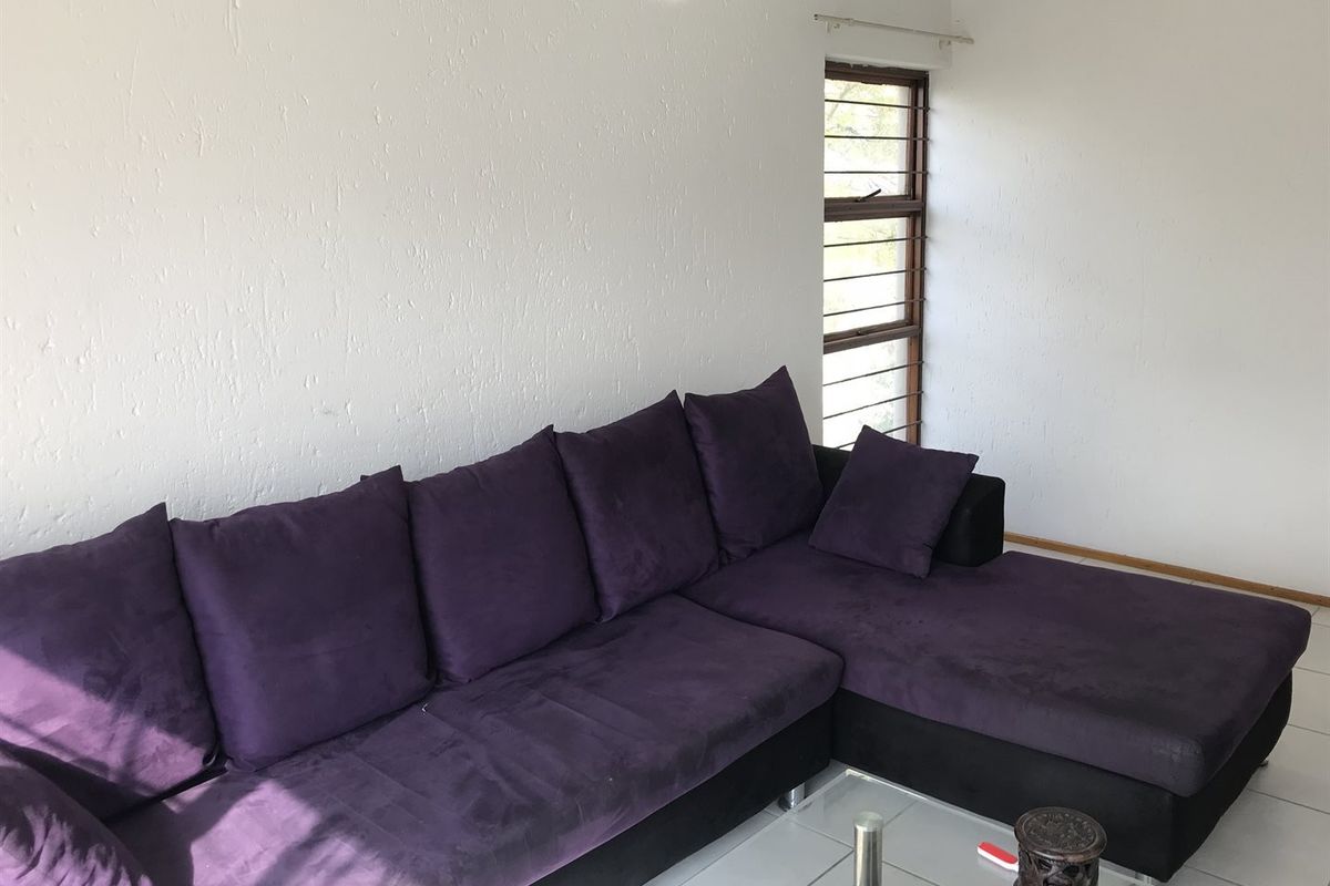 Investment Opportunity in Secure Complex in Paulshof - Photo 5