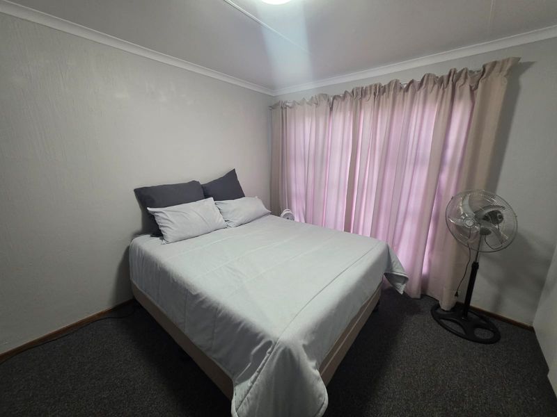 BEAUTIFUL APARTMENT FOR SALE IN VAALPARK - Photo 7