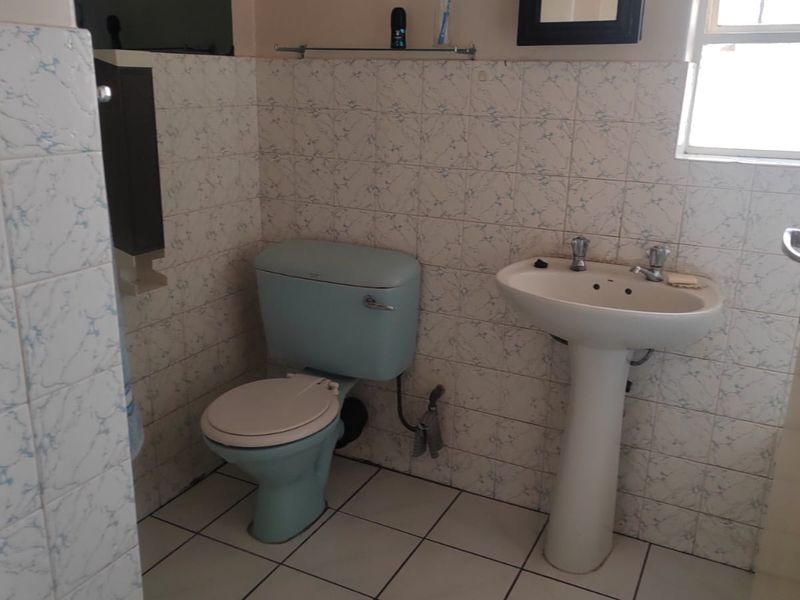 3 Bedroom property in Farrar Park,Boksburg with endless potential, 1031m2 - Photo 10