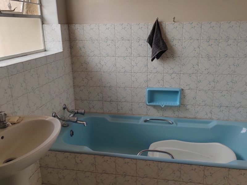 3 Bedroom property in Farrar Park,Boksburg-1031m2 with endless potential - Photo 10