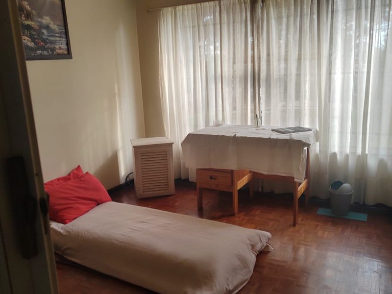 3 Bedroom property in Farrar Park,Boksburg-1031m2 with endless potential - Photo 7