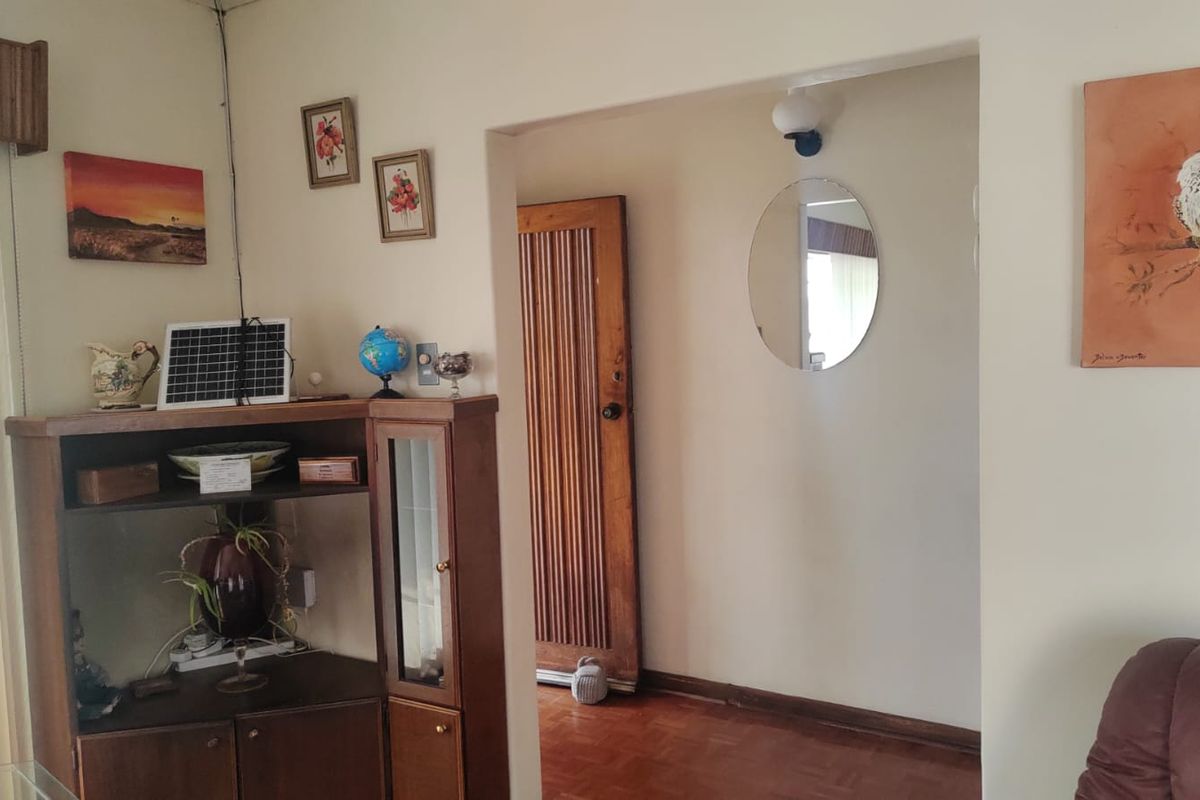 3 Bedroom property in Farrar Park,Boksburg-1031m2 with endless potential - Photo 3