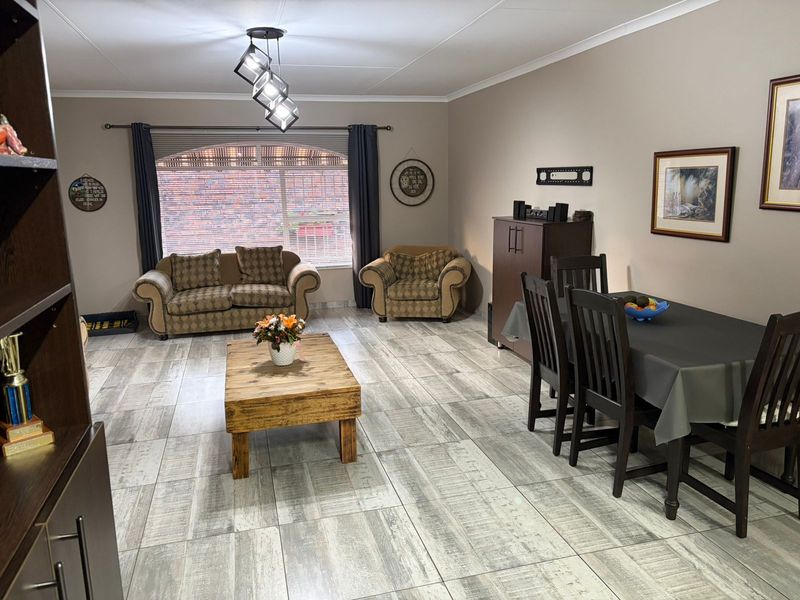 Welcome to this beautiful and well-maintained townhouse situated in the sought-after in Three Rivers - Photo 8