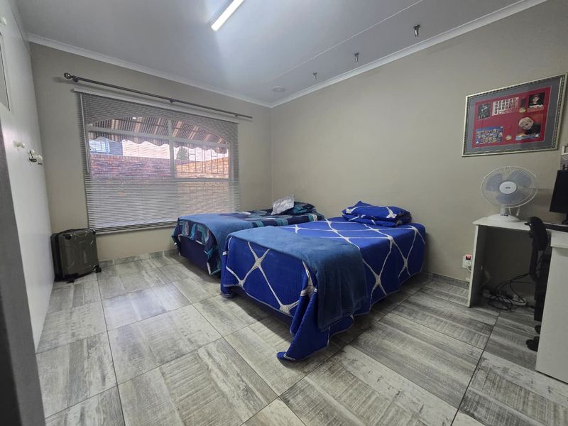 Welcome to this beautiful and well-maintained townhouse situated in the sought-after in Three Rivers - Photo 7