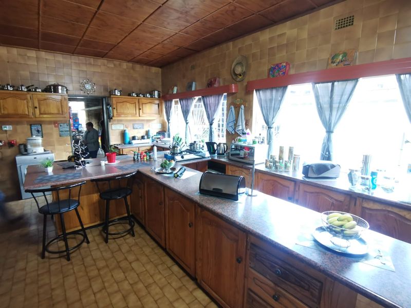 3 Bedroom House for Sale in Brakpan with Pool - Photo 10