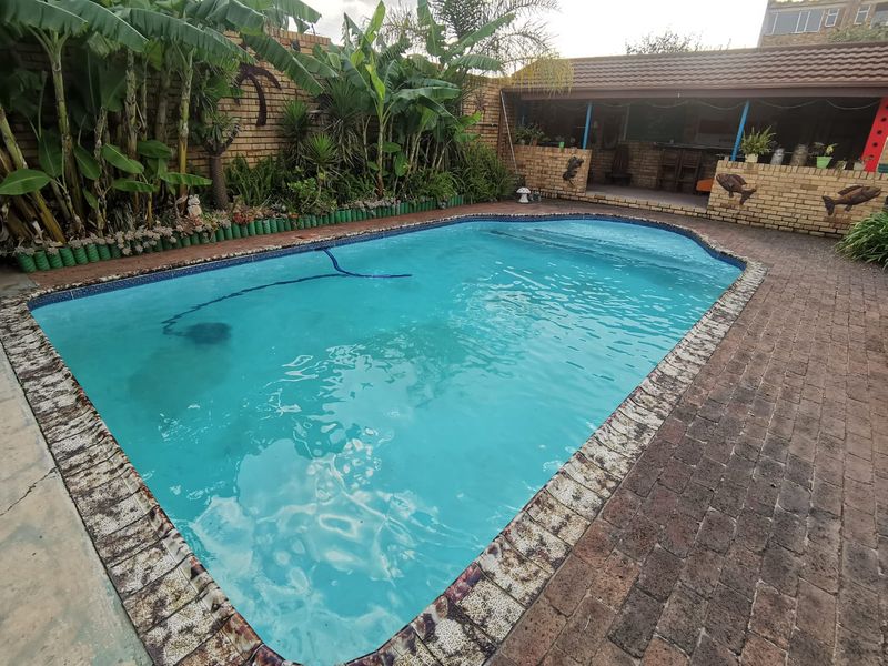 3 Bedroom House for Sale in Brakpan with Pool - Photo 4