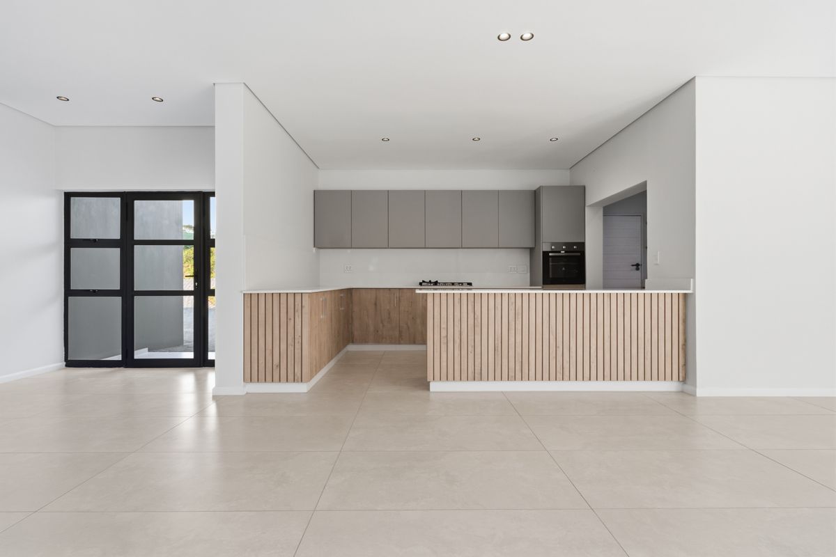 Modern New Build in Elaleni Coastal Forest Estate - Photo 5