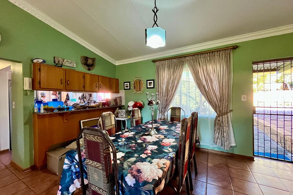 Priced at R1 830 000, this lovely home offers outstanding value and a lifestyle of comfort, privacy. - Photo 5