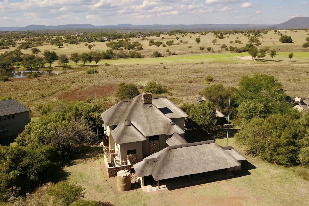 10 present / 5 Weeks Annually - Share in property for Sale at Zebula Golf Estate & Spa - Photo 5