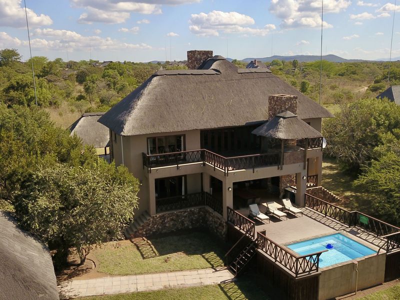 10 present / 5 Weeks Annually - Share in property for Sale at Zebula Golf Estate & Spa - Photo 2