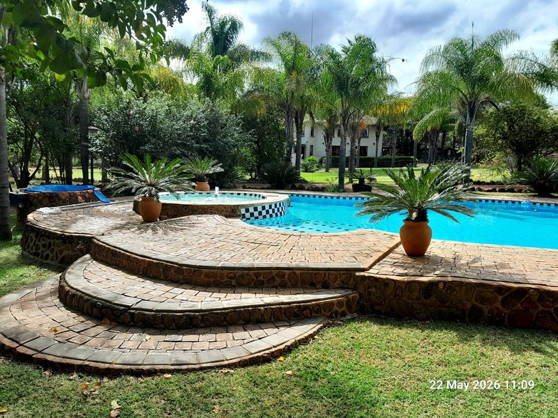 Two Double-storey homes - Airbnb,  Lodge,  Solar - Photo 6