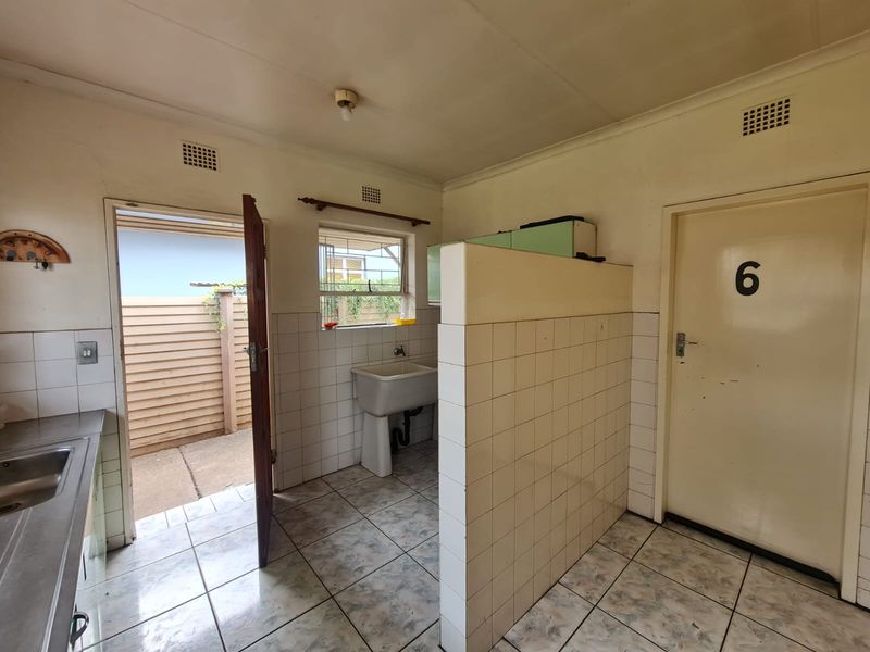 New Listing in Vanderbijlpark CE5! - Photo 8