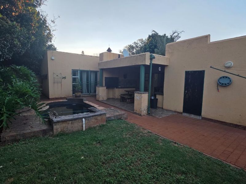 3 Bedroom Family home FOR SALE! - Photo 1
