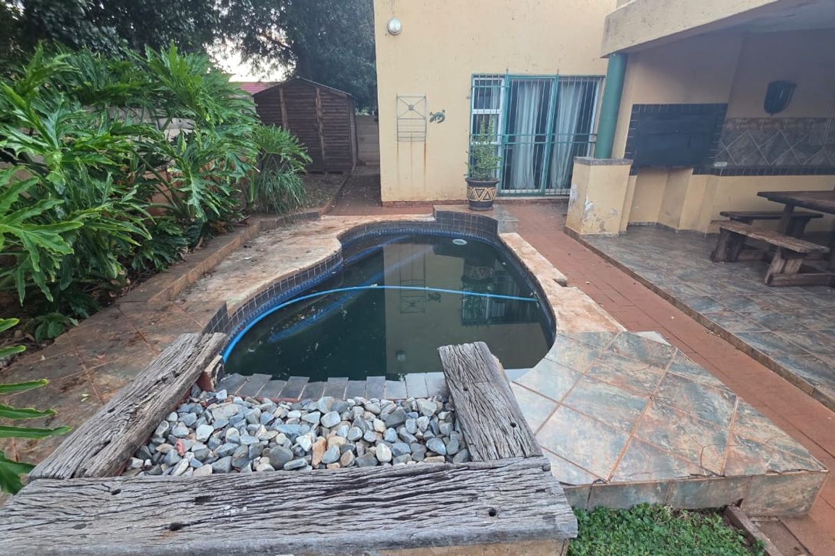 3 Bedroom Family home FOR SALE! - Photo 5