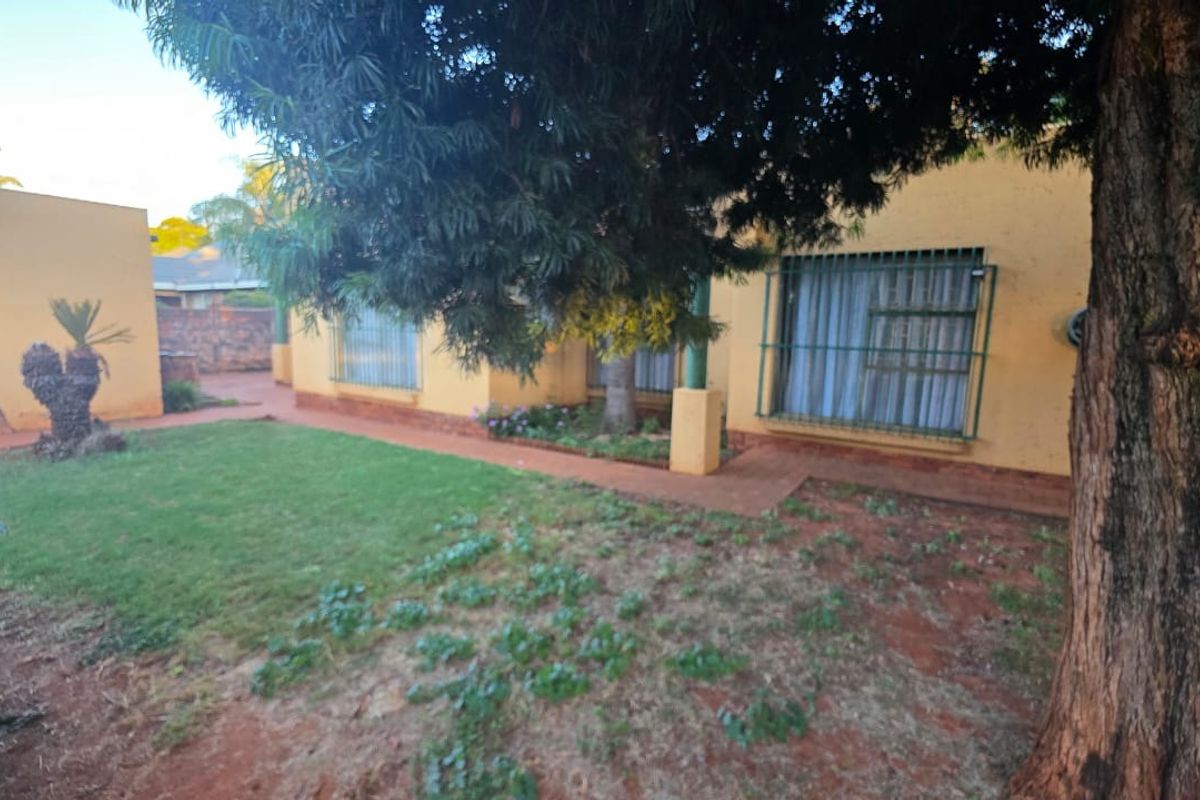 3 Bedroom Family home FOR SALE! - Photo 4