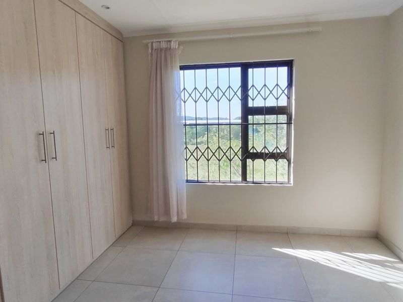 Modern 2 Bedroom For Sale! - Photo 9