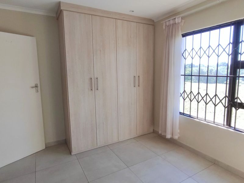 Modern 2 Bedroom For Sale! - Photo 10