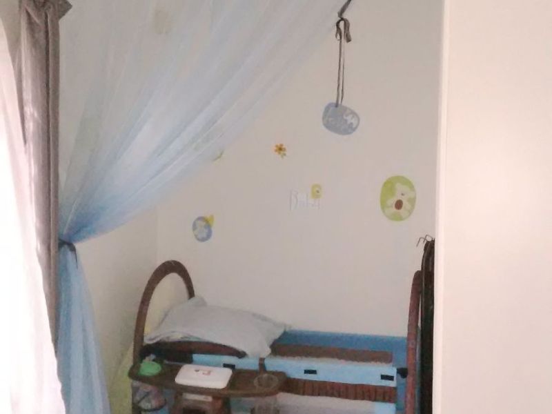 3 Bedroom Pet Friendly Home in Sarnia - Photo 7
