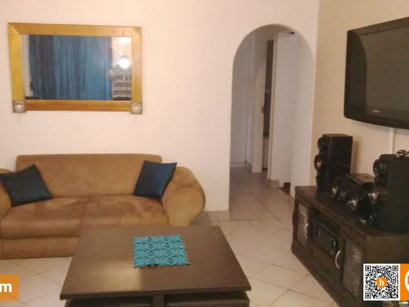 3 Bedroom Pet Friendly Home in Sarnia - Photo 3