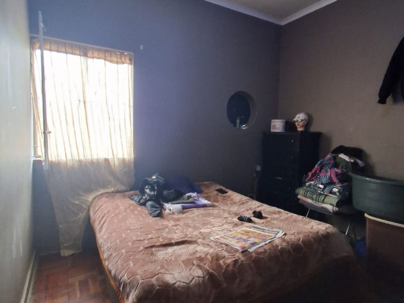 INVESTMENT PROPERTY IN THE HEART OF VEREENIGING CENTRAL! - Photo 10