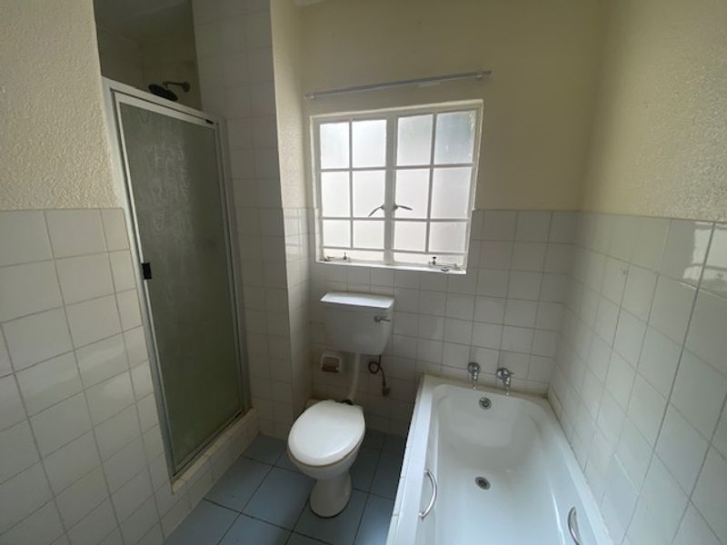 Ideal Starter Home in the Heart of Morningside! - Photo 5
