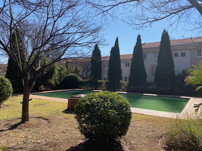 Ideal Starter Home in the Heart of Morningside! - Photo 2