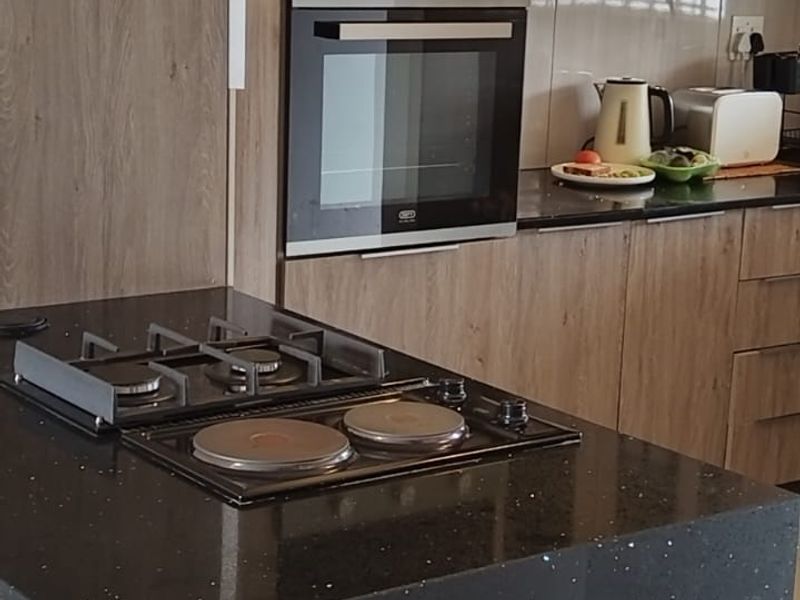 Great flat in a central area of Emalahleni - Photo 5